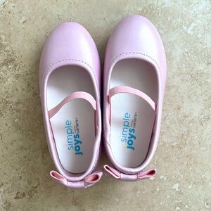 Brand new toddler girl bow shoes